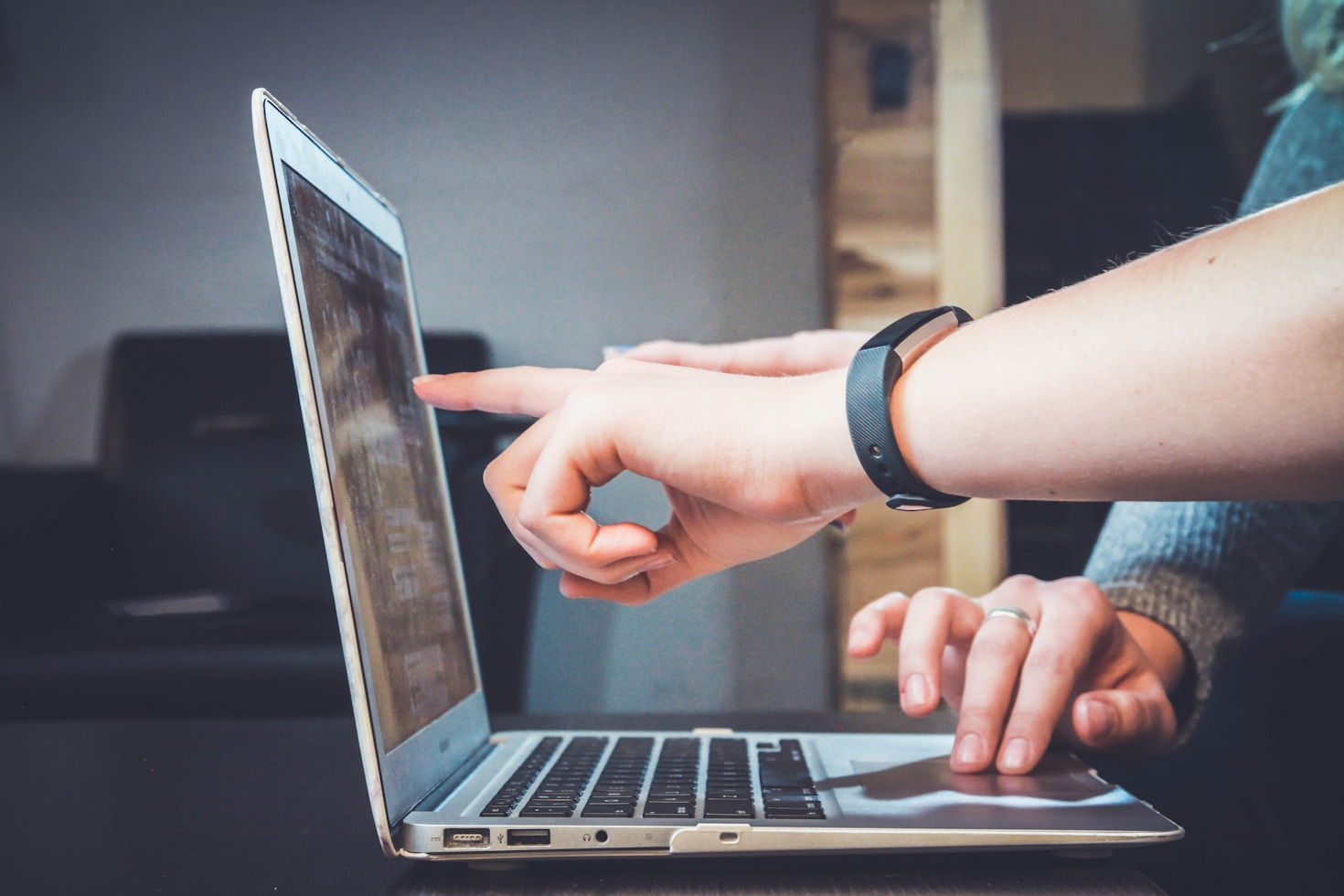 How to Navigate Software Installation Challenges